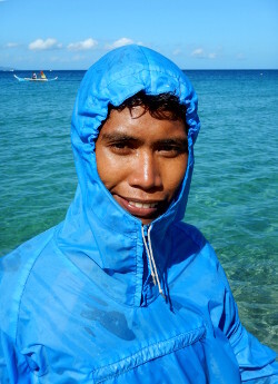 comfy nylon anorak for swimming